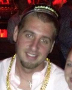 Man, 40. Travis852183