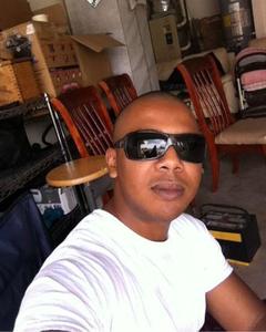 Man, 36. BLU8526