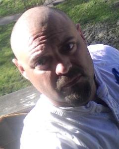 Man, 53. lastman0308114