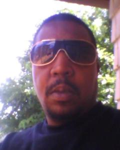 Man, 50. Longsticc