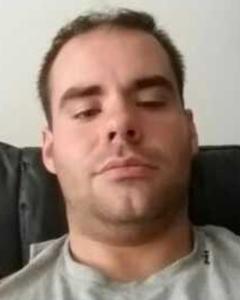 Man, 33. Wadetec