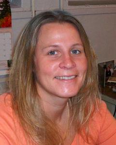 Woman, 47. sportsfanof6