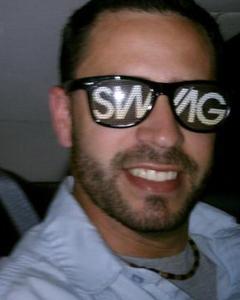 Man, 42. swaags