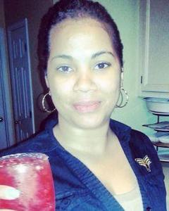 Woman, 38. R_ayeni87