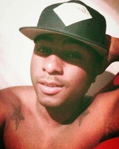 Man, 30. LarryLove23