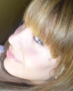 Woman, 44. JhoY0000100