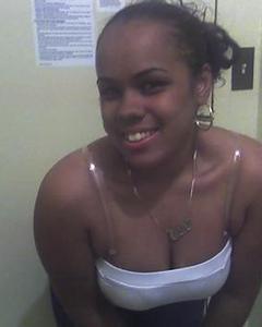 Woman, 37. GATA_PERREADOR
