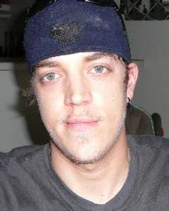 Man, 39. kmart01