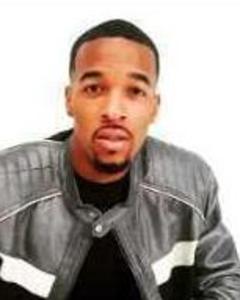 Man, 33. bankroll_twin
