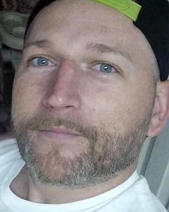 Man, 45. Lou4526