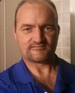 Man, 52. Bowhunter4