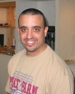 Man, 48. Italianguy1305