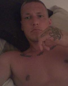Man, 40. Kfed1225