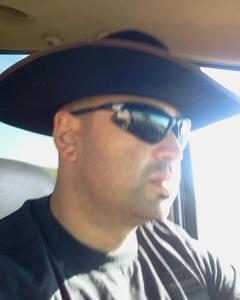 Man, 48. FamousAmos36