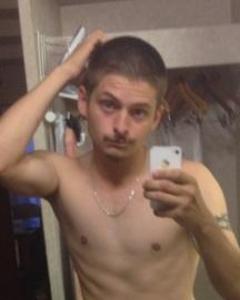 Man, 31. Me69934561