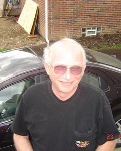 Man, 72. magictounge