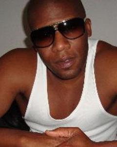 Man, 53. dubshouse