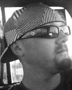 Man, 32. Stutts