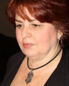 Woman, 70. SoniaI2206