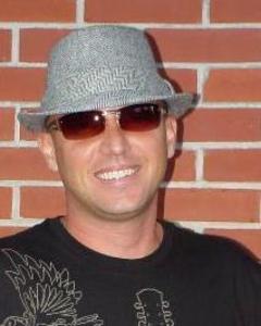 Man, 49. pimpave