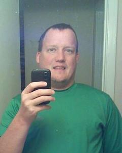 Man, 43. tracotto