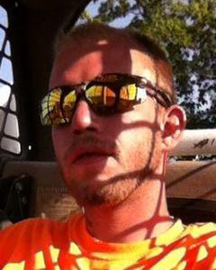 Man, 34. Daniel_Boo8402
