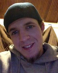 Man, 34. Girdler