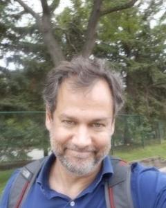 Man, 59. EdinaMike