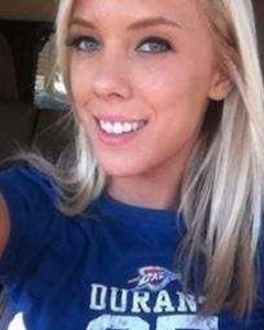 Woman, 42. needlove3583