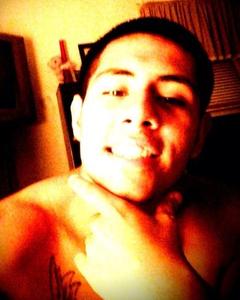 Man, 30. Vic694654