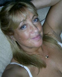 Woman, 67. lonely9979490