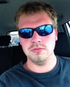 Man, 32. Steve920480