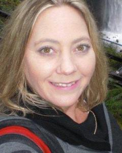 Woman, 51. Michelle6842