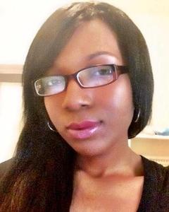 Woman, 37. LL_Lynn