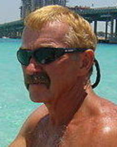 Man, 76. boater834