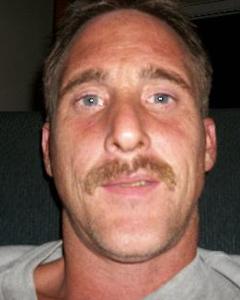 Man, 55. roofnman