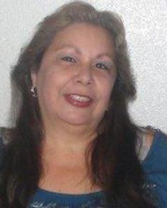 Woman, 65. Dee472366