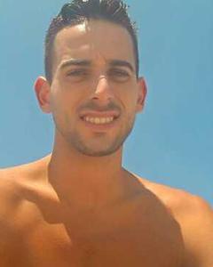 Man, 33. Jonathan198417