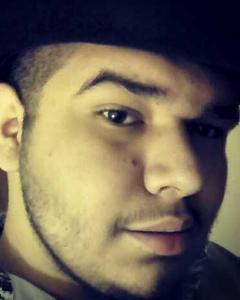 Man, 32. el_travies4756