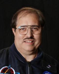 Man, 69. Magic4U7316