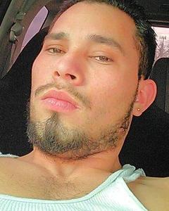 Man, 33. chicas0416