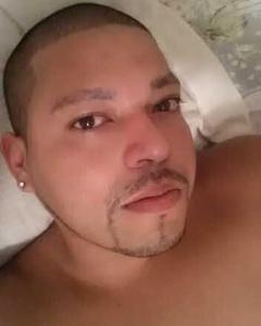 Man, 40. marito8168