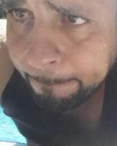 Man, 47. bey5157