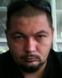 Man, 43. Geturs