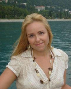 Woman, 44. dikog