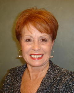 Woman, 77. REDHEAD640