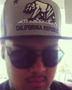 Man, 34. Johnny221715