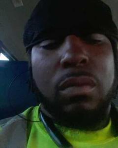 Man, 40. saw3084