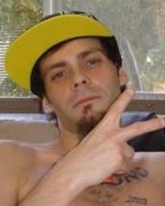 Man, 34. rymestone