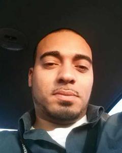 Man, 43. lukn32